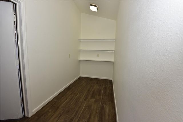 7605 Carriage DR, Austin, TX 78752