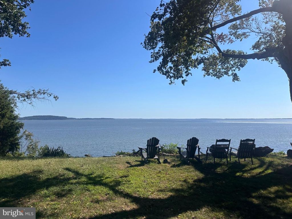 1348 CARPENTERS POINT RD, Perryville, MD 21903