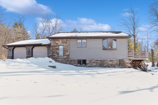 N6439 LAKESHORE DRIVE, Hilbert, WI 54129