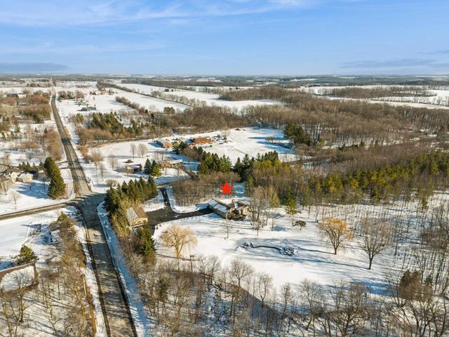 N6439 LAKESHORE DRIVE, Hilbert, WI 54129