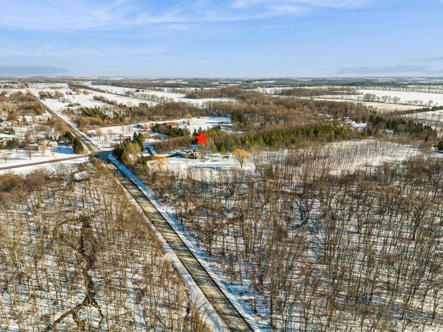 N6439 LAKESHORE DRIVE, Hilbert, WI 54129