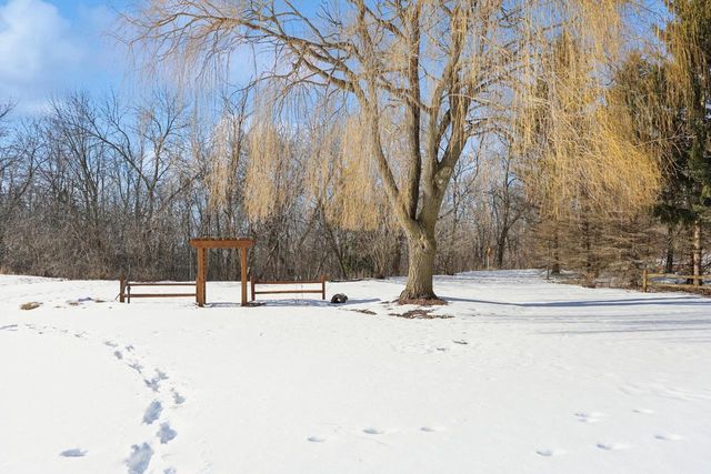 N6439 LAKESHORE DRIVE, Hilbert, WI 54129