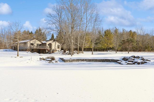 N6439 LAKESHORE DRIVE, Hilbert, WI 54129