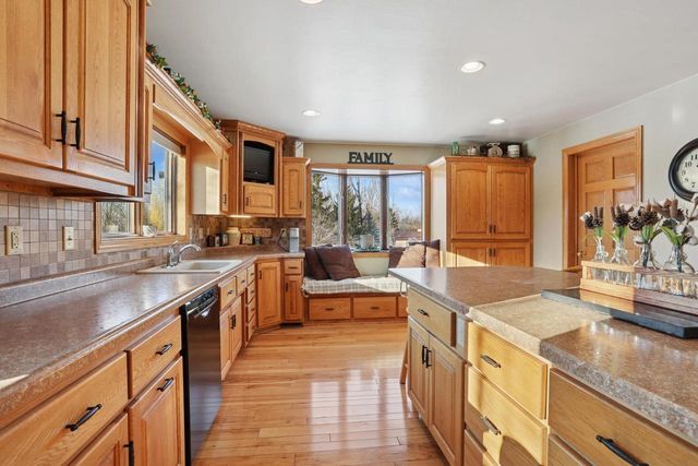 N6439 LAKESHORE DRIVE, Hilbert, WI 54129