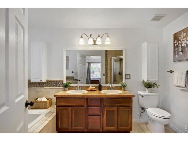 2125 Tabor Dr, Lakewood, CO 80215