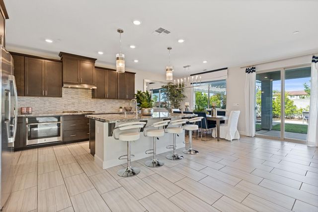 1136 Mambo Way, Roseville, CA 95747