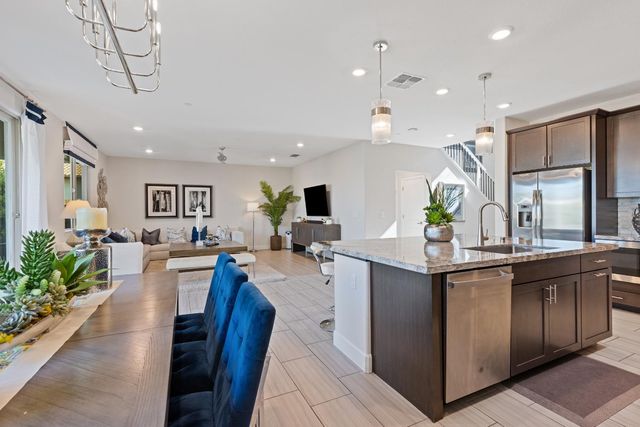 1136 Mambo Way, Roseville, CA 95747