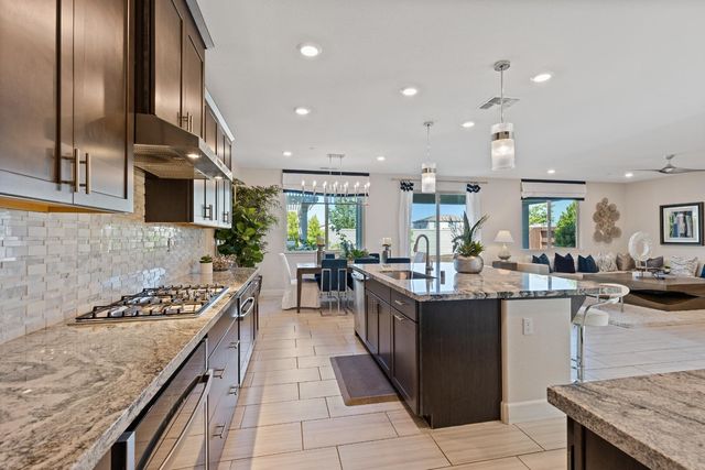 1136 Mambo Way, Roseville, CA 95747