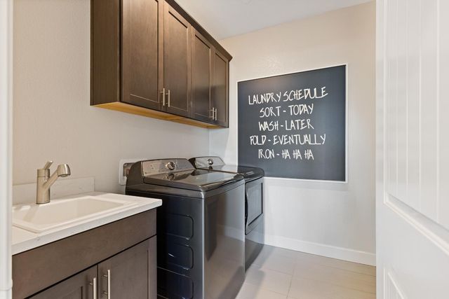 1136 Mambo Way, Roseville, CA 95747