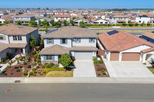 1136 Mambo Way, Roseville, CA 95747