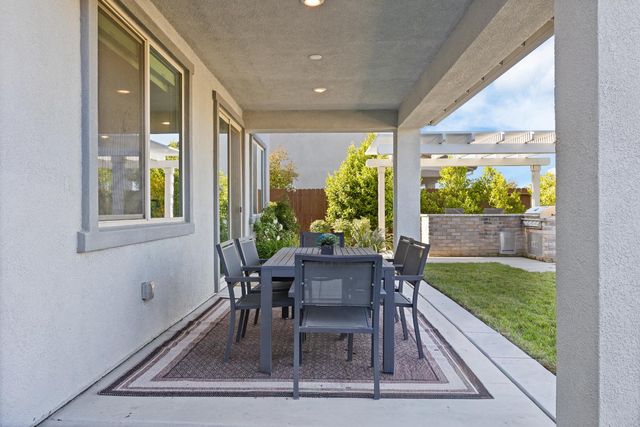 1136 Mambo Way, Roseville, CA 95747