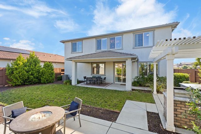 1136 Mambo Way, Roseville, CA 95747