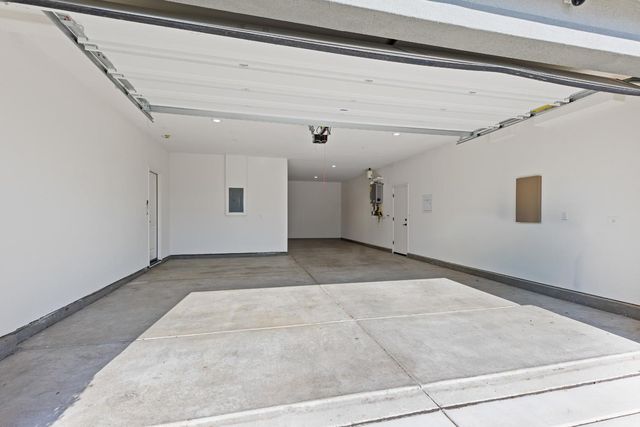 1136 Mambo Way, Roseville, CA 95747