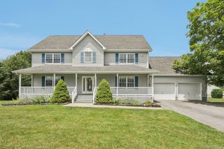 7 Park Circle, Florida, NY 10921