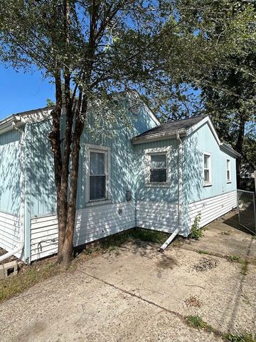 1453 Carman Street, Burton, MI 48529