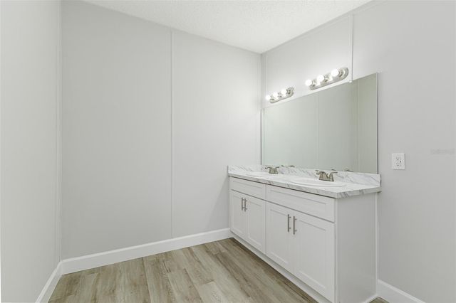8905 CARROLWOOD DRIVE, Lakeland, FL 33810