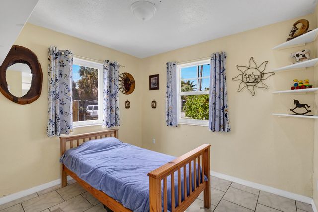 5178 NE 15th Terrace, Pompano Beach, FL 33064