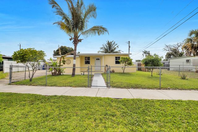 5178 NE 15th Terrace, Pompano Beach, FL 33064