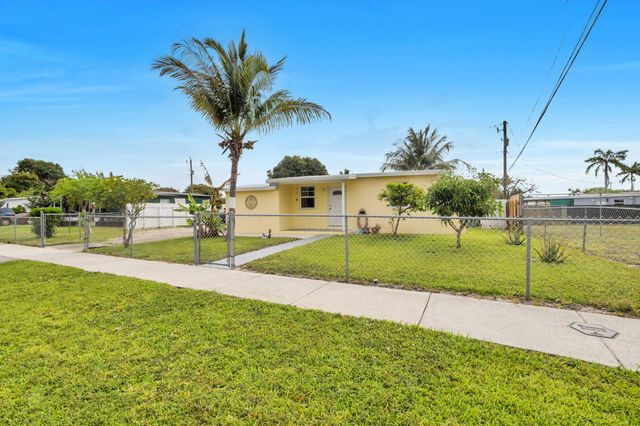 5178 NE 15th Terrace, Pompano Beach, FL 33064
