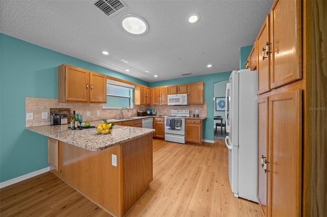 710 ANTONIA LANE, The Villages, FL 32159