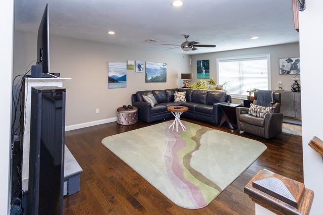 1 Driftwood Dr 1, Easton, MA 02375