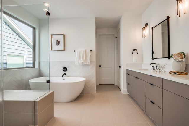 814 W 17th Street, Houston, TX 77008