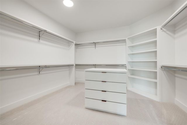 814 W 17th Street, Houston, TX 77008