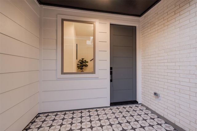 814 W 17th Street, Houston, TX 77008