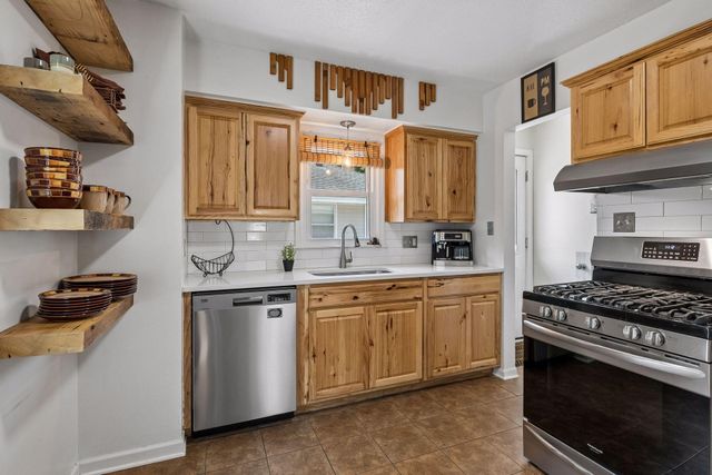 2704 Alabama Avenue S, Saint Louis Park, MN 55416