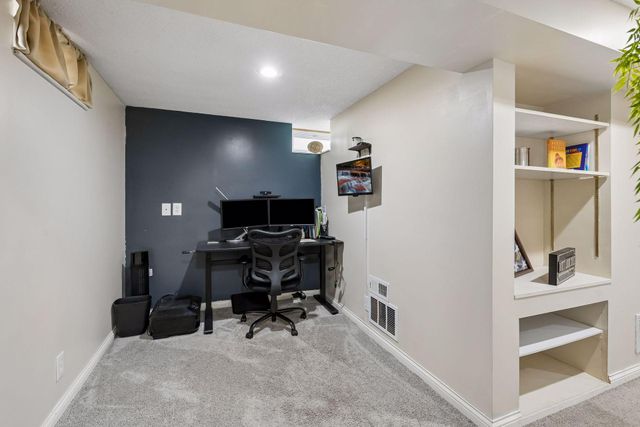 2704 Alabama Avenue S, Saint Louis Park, MN 55416