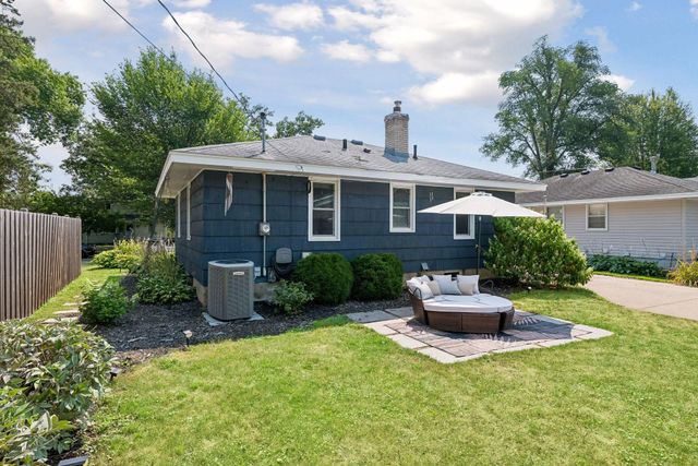 2704 Alabama Avenue S, Saint Louis Park, MN 55416