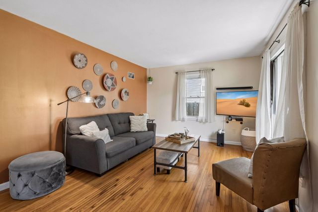 2704 Alabama Avenue S, Saint Louis Park, MN 55416
