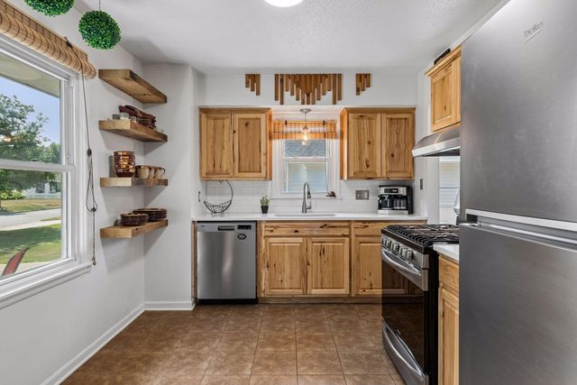 2704 Alabama Avenue S, Saint Louis Park, MN 55416