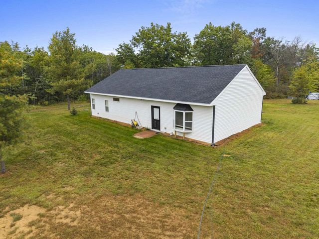 N8511 JOHNSON FALLS ROAD, Crivitz, WI 54114