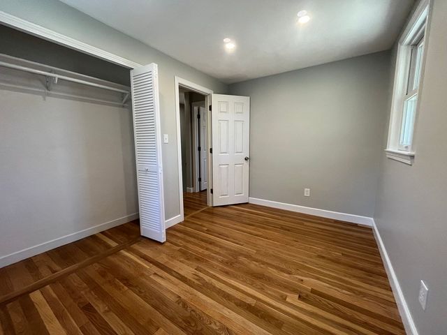 35 Wallace Rd, Wayland, MA 01778