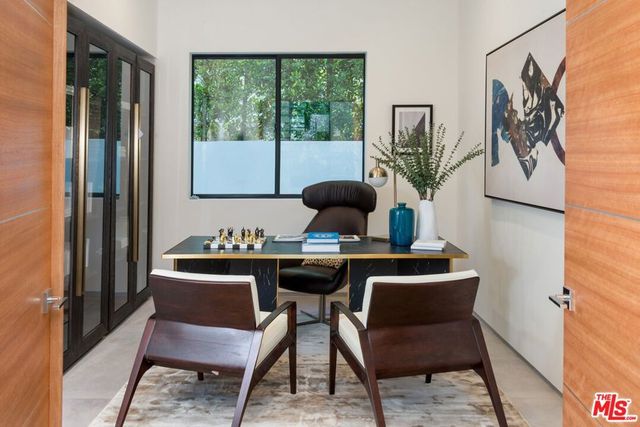 118 S CANYON VIEW Drive, Los Angeles, CA 90049