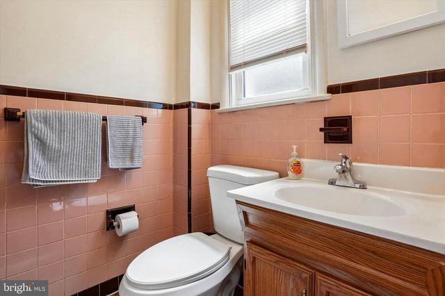 8556 CASTOR AVE, Philadelphia, PA 19152