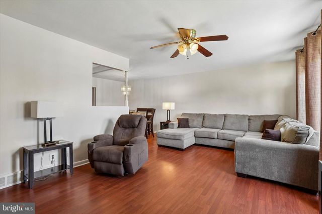 8556 CASTOR AVE, Philadelphia, PA 19152