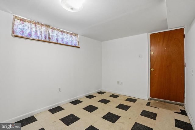 8556 CASTOR AVE, Philadelphia, PA 19152