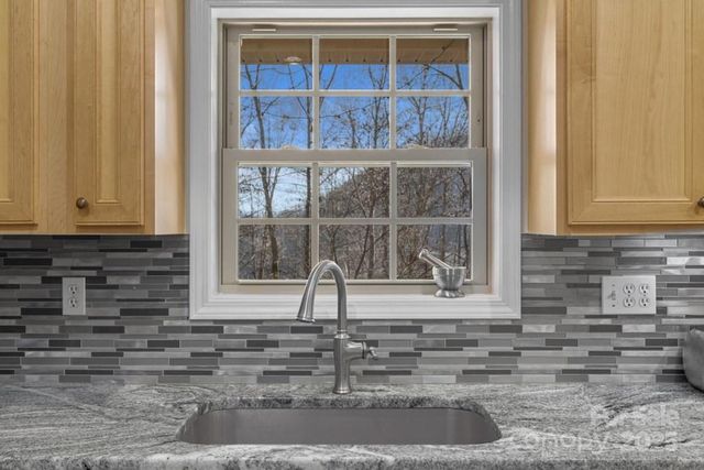 165 Eagles Ridge Road 2, Sylva, NC 28779