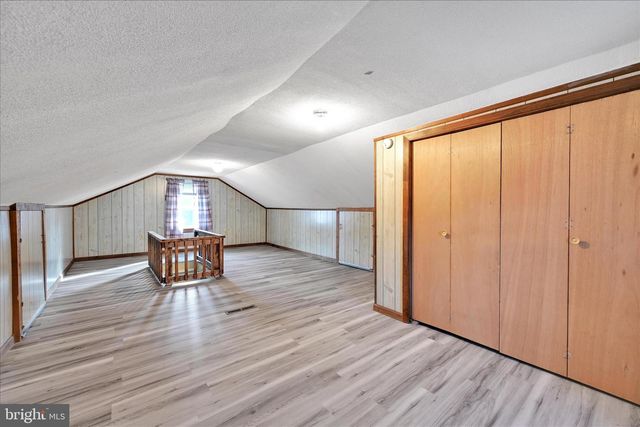 8 SPRUCE LN, Lebanon, PA 17046