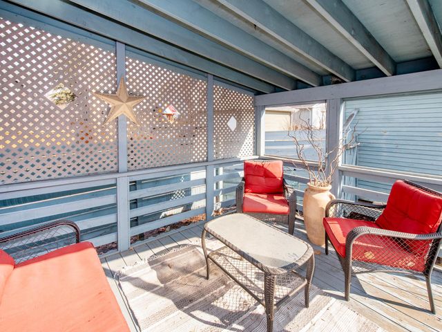 138 Moore Street, Saint Paul, MN 55104