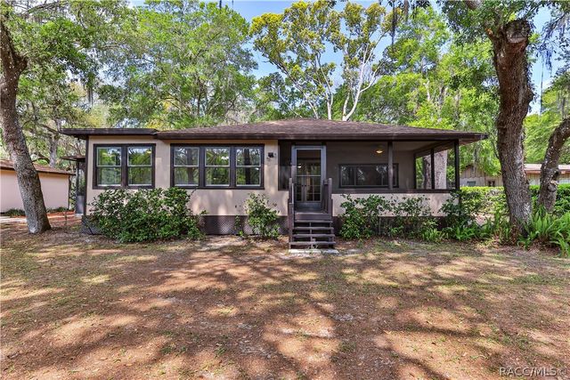 5617 Perch Drive S, Floral City, FL 34436