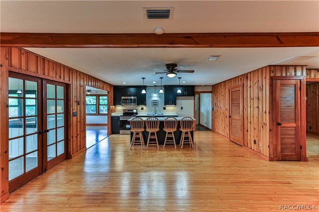 5617 Perch Drive S, Floral City, FL 34436