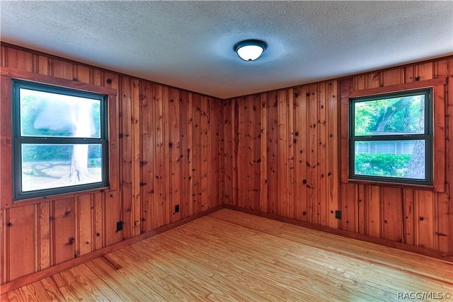 5617 Perch Drive S, Floral City, FL 34436