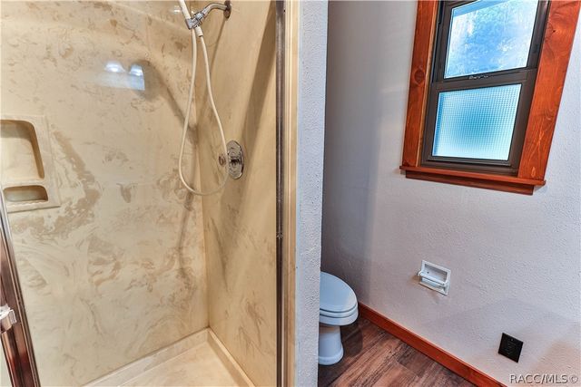 5617 Perch Drive S, Floral City, FL 34436