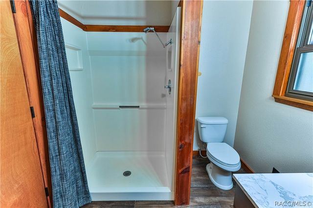 5617 Perch Drive S, Floral City, FL 34436