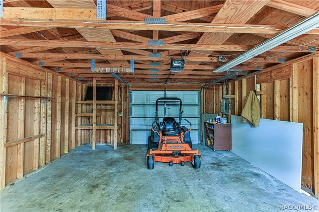 5617 Perch Drive S, Floral City, FL 34436