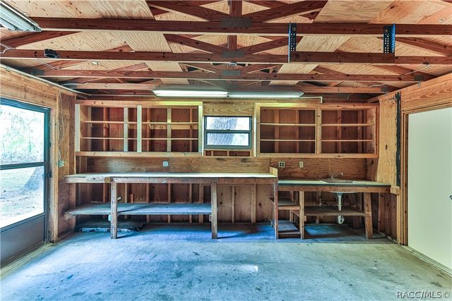 5617 Perch Drive S, Floral City, FL 34436