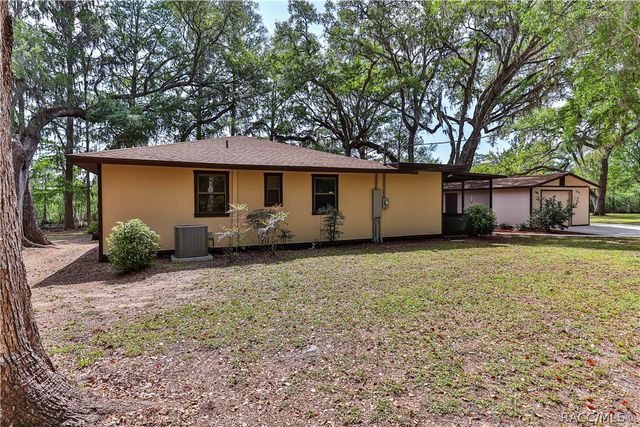 5617 Perch Drive S, Floral City, FL 34436